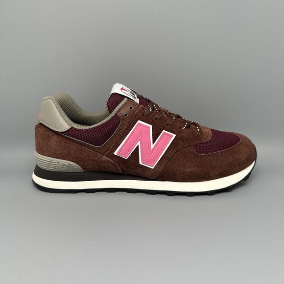 New Balance 574 U574GR2 Brown‎ Suede Lace Up Shoes Men\'s Sz 10 Women\'s Sz 11.5